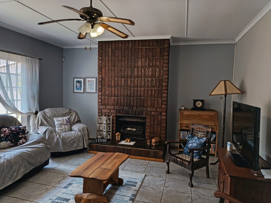 4 Bedroom Property for Sale in Vanes Estate Eastern Cape